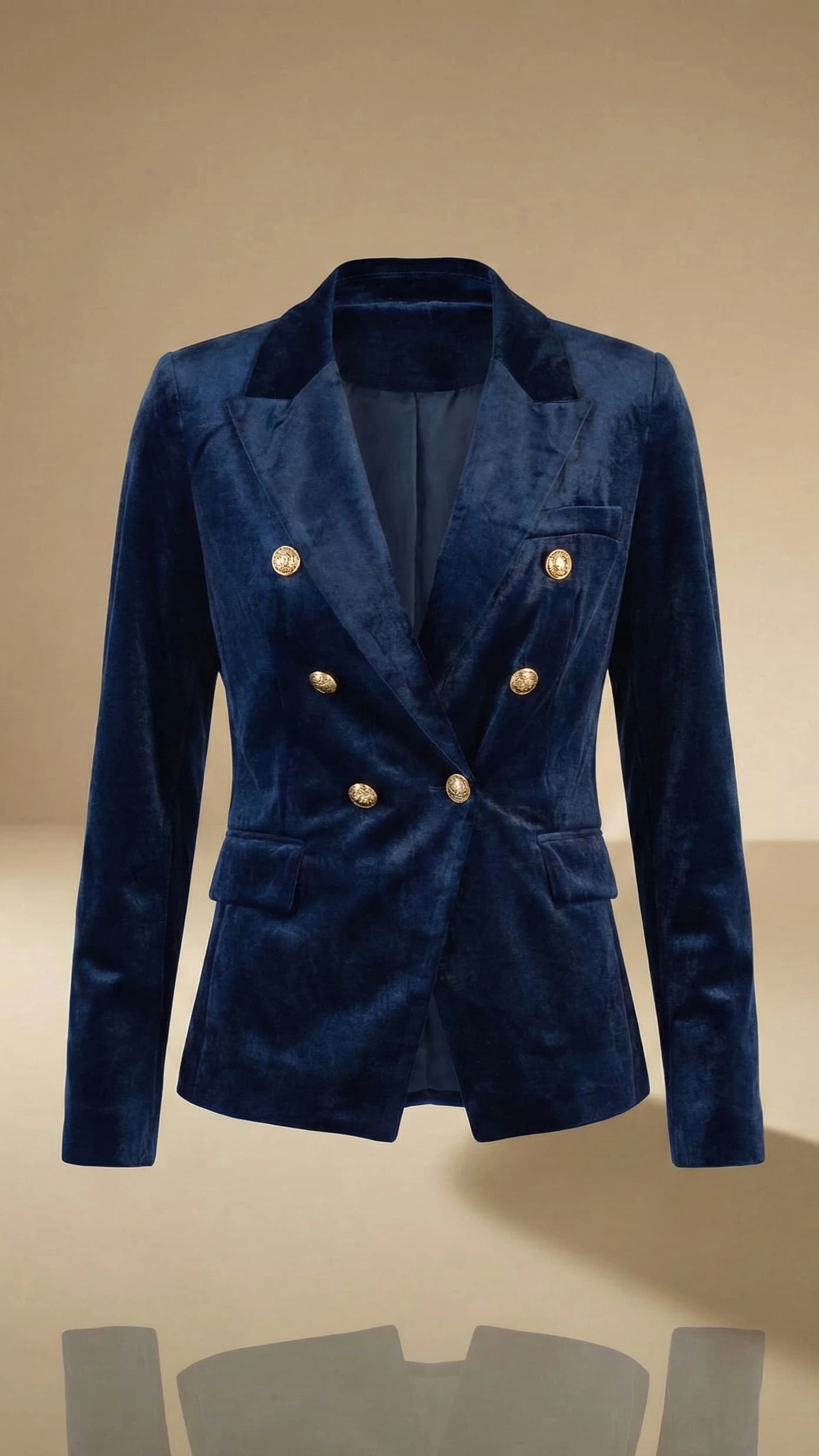 Veste tailleur femme en velours bleu marine chic à boutons dorés – Collection TPGK